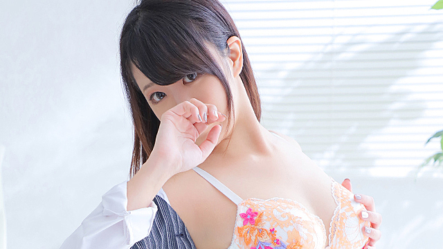 ★鬼イキ！超ドスケベ美女OL【小波 あすか】さん★
