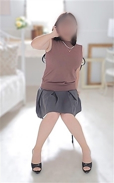 らんさん。ちょっぴり照れ屋な大人の女性家庭的な雰囲気漂う