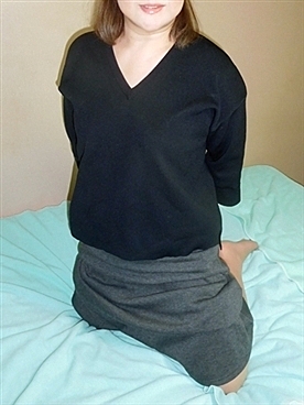 敏感でイキまくってしまう美人妻と絶頂プレイ♪電マ付き60分9,999円!!
