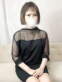 まさに触りたくなるおっぱいです。