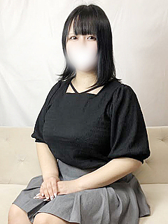 目のやり場に困る程の国宝級“H”カップおっぱい。。。