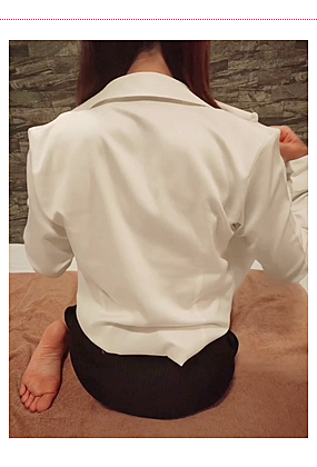 きらら先生の脱ぎ脱ぎ動画２