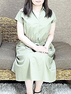 マダム　若松あかね